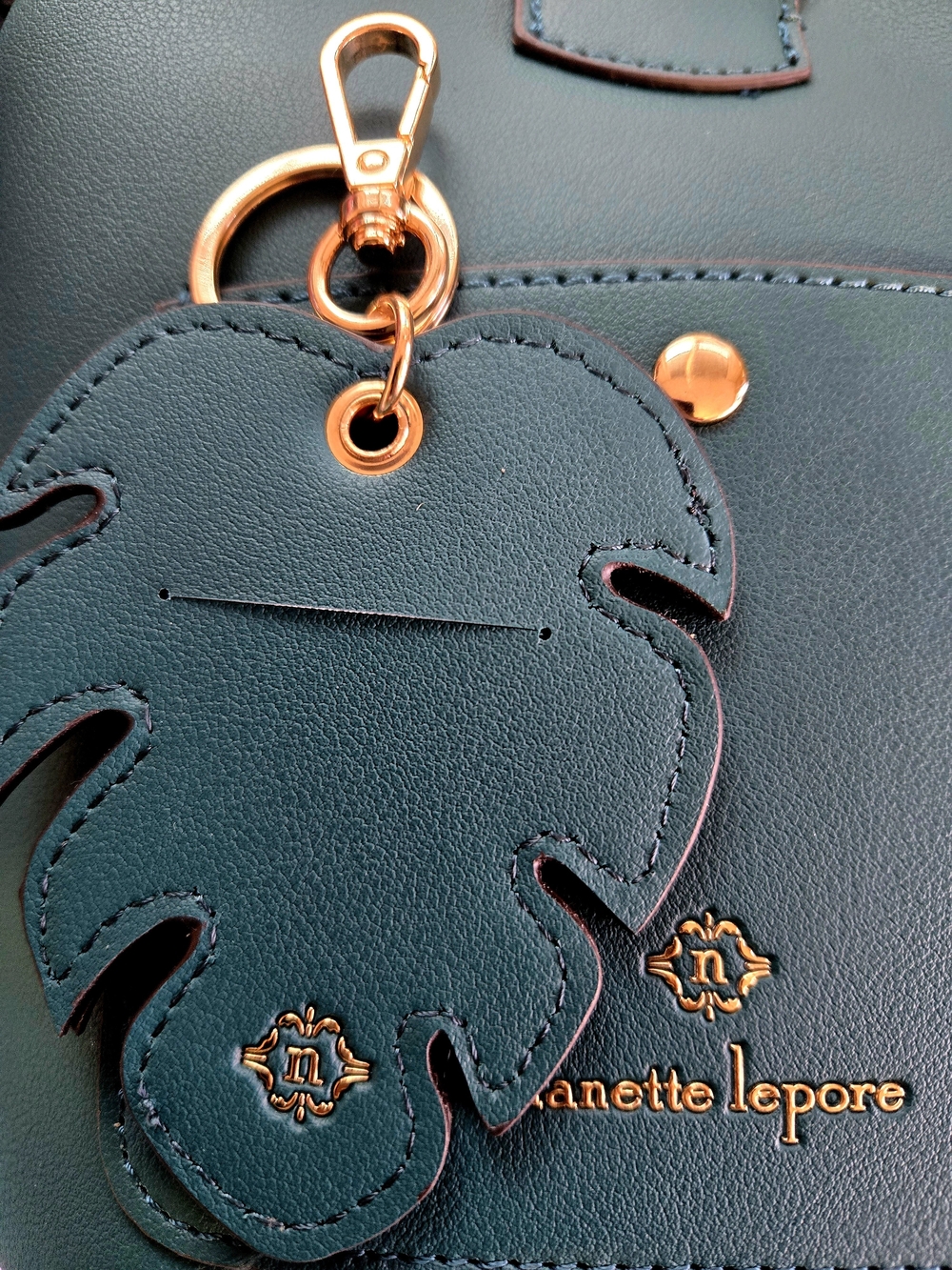 NEW Nanette Lepore Isabela Mediterranean Convertible Bucket Bag Purse Green NWT - Picture 8 of 10